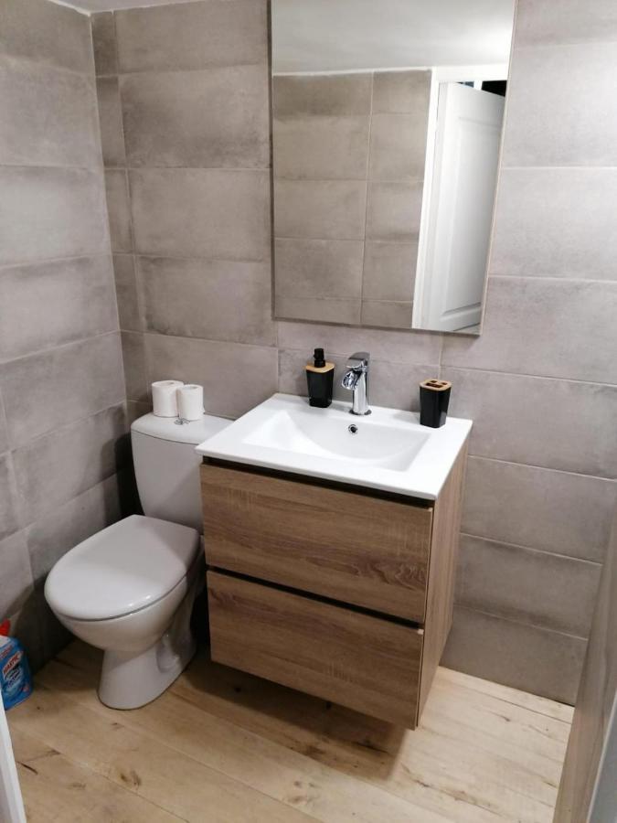 Studio Renove Centre Mansle Apartment ภายนอก รูปภาพ