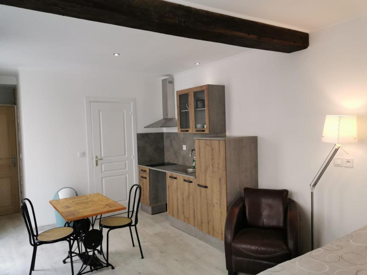 Studio Renove Centre Mansle Apartment ภายนอก รูปภาพ